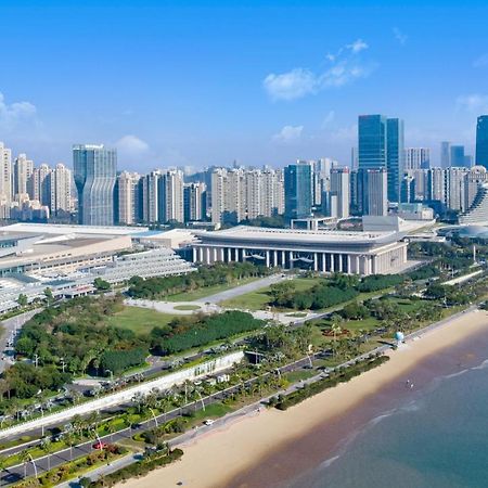 Xiamen International Seaside Hotel -Hotel Corridor Leads To The Stone Exhibition Hall מראה חיצוני תמונה
